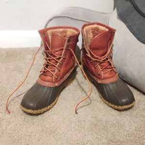 Shearling lined L.L. Bean Bean Boots 🦆✨